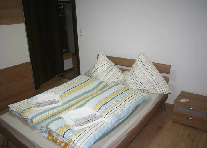 Апартаменты Privat Schreiber Winterbach (Bavaria)